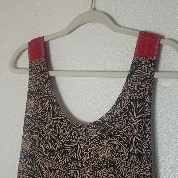 NWT Billabong Long Weekends Romper Tribal Black Cream Crochet Straps Pockets M - Picture 5 of 16
